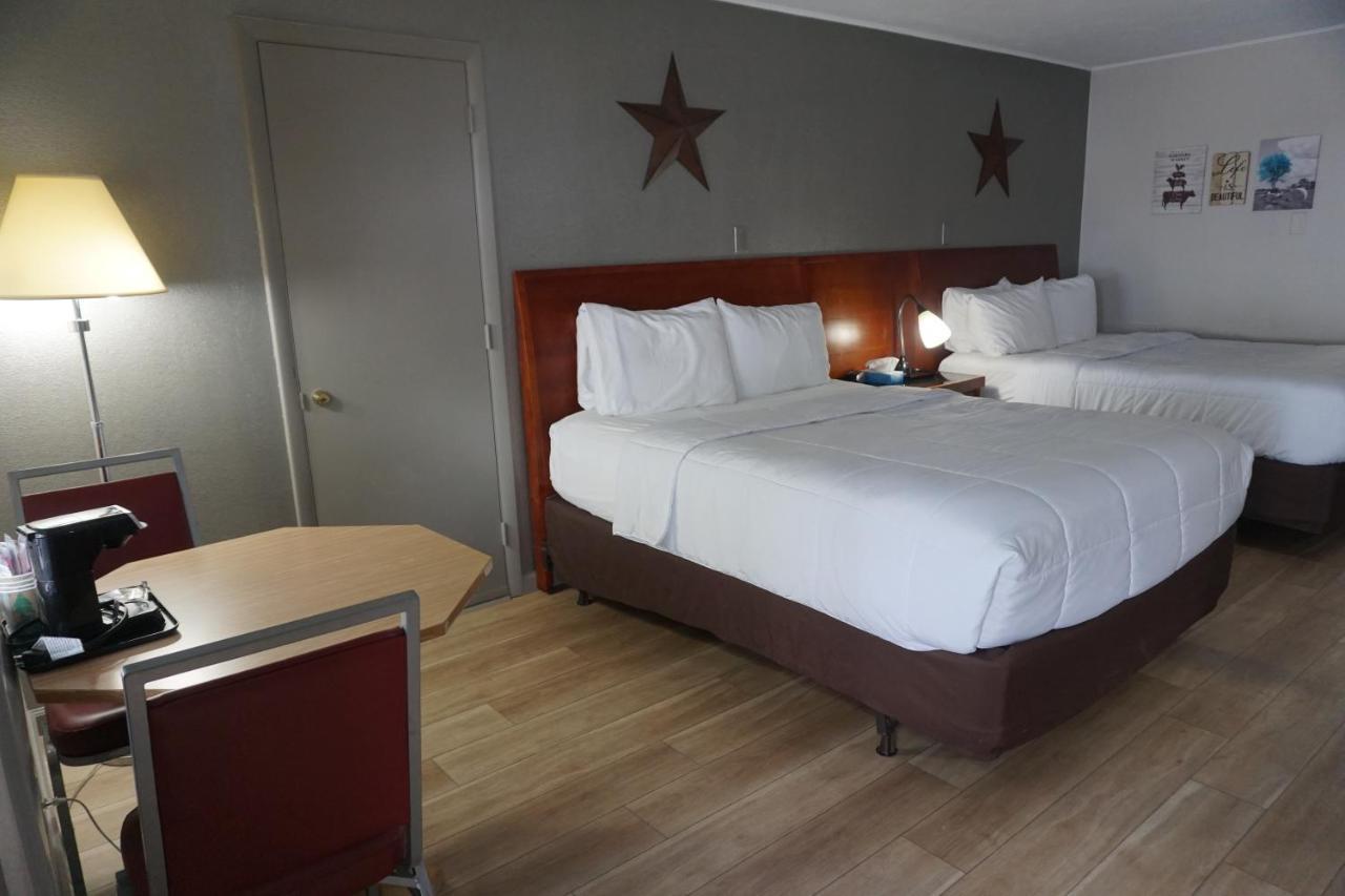 Harvest Drive Family Inn - Renovated Rooms Gordonville Exterior photo