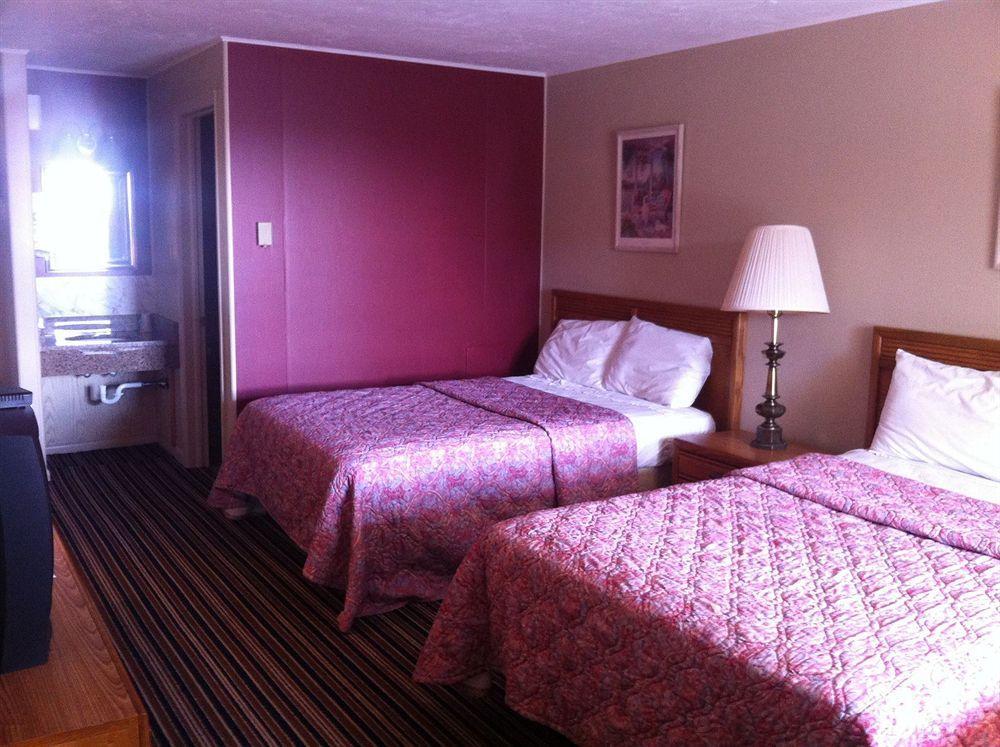 Harvest Drive Family Inn - Renovated Rooms Gordonville Exterior photo