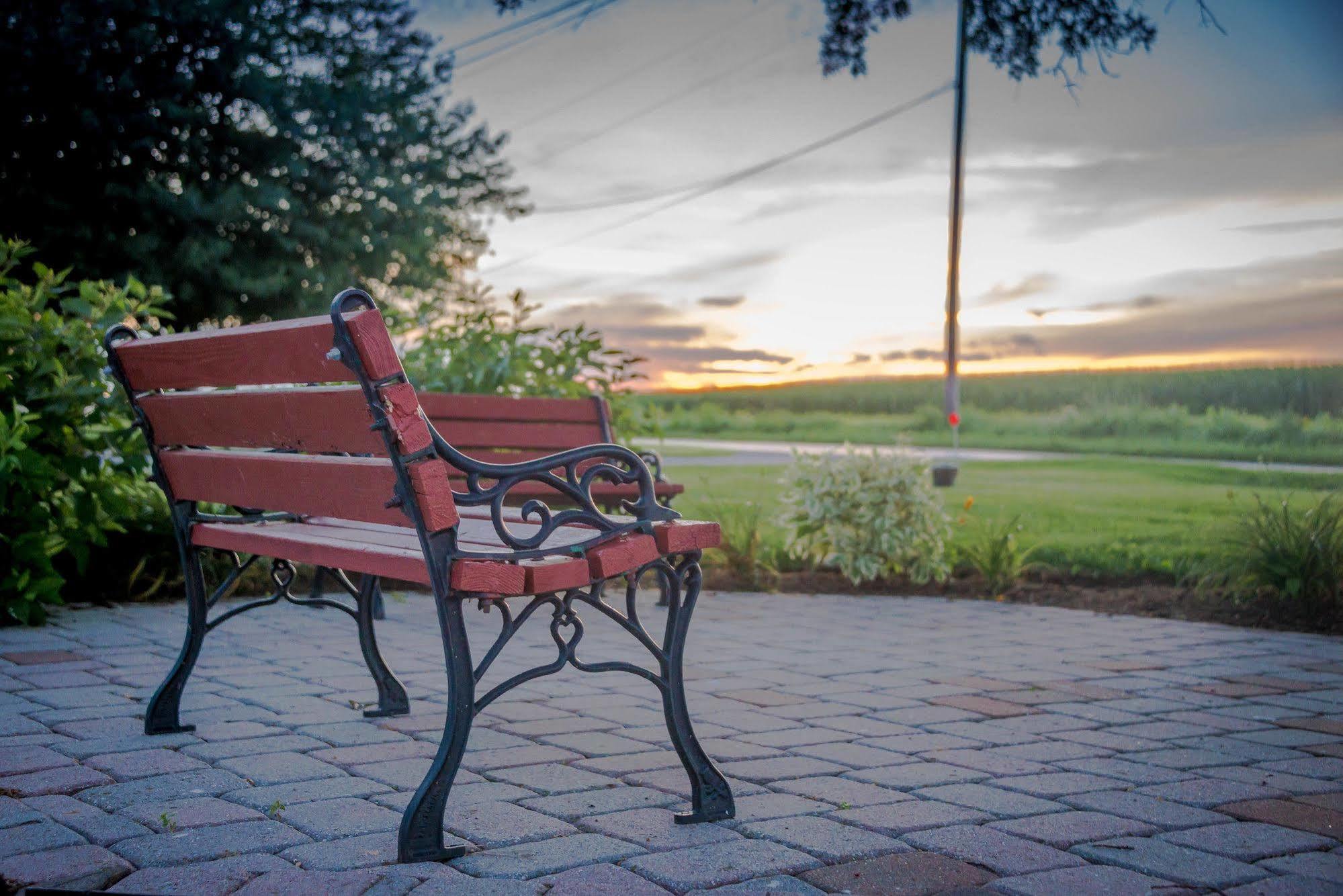 Harvest Drive Family Inn - Renovated Rooms Gordonville Exterior photo